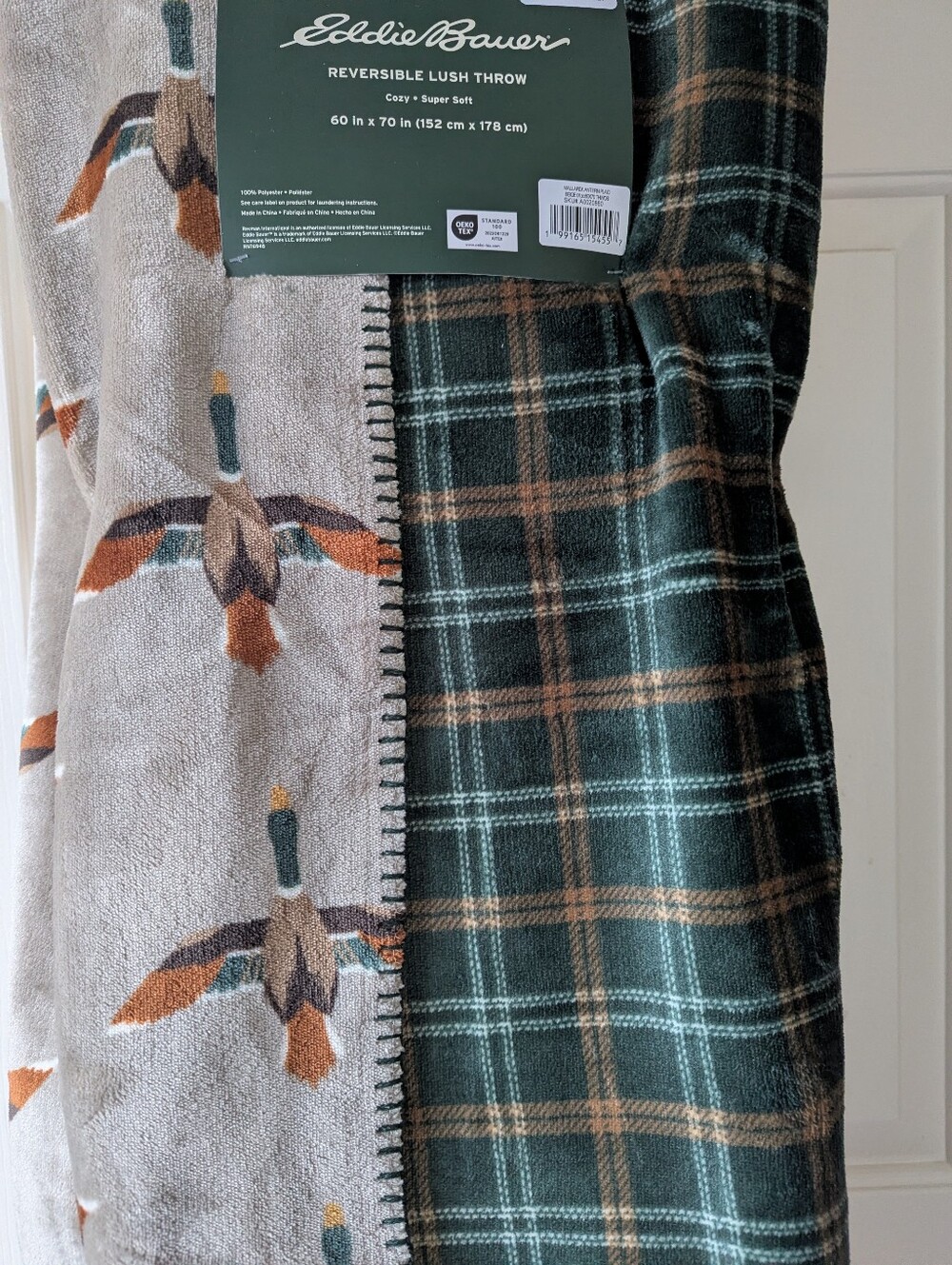 Eddie Bauer Reversible Lush Throw Blanket - Green Plaid and Duck Print